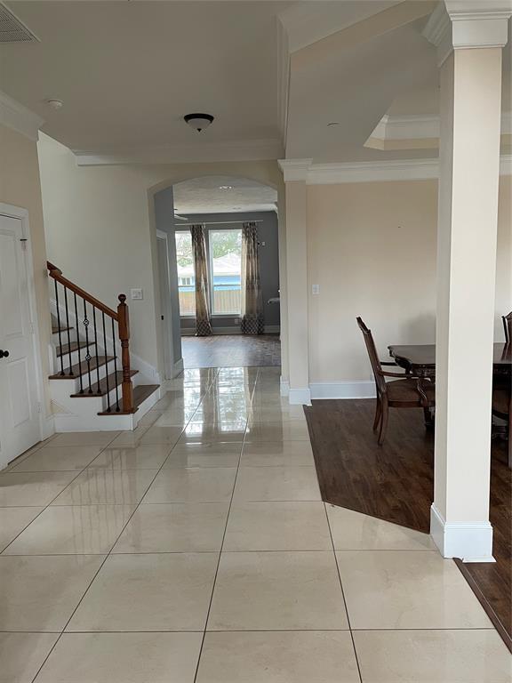 Foto del edificio - 5105 Maple St