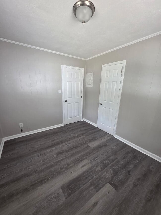 Building Photo - 5460 Old Thomasville Rd