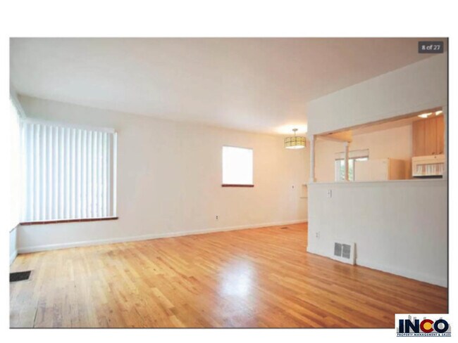 Foto del edificio - 3108 S Glencoe St