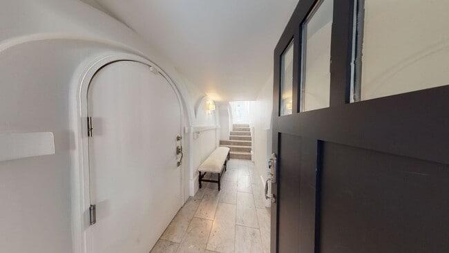 Building Photo - 29-29 Pleasant St