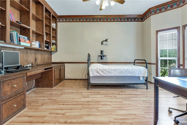 Foto del edificio - 4601 Valley Brook Circle Unit