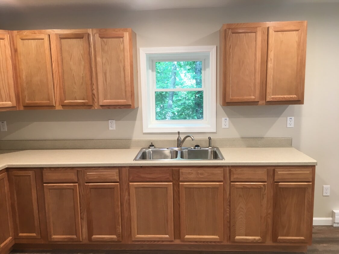 8715 Valley View Dr., Berrien Springs, MI 49103 Townhome Rentals in