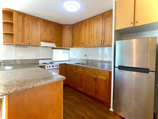 Foto del edificio - 3340 Campbell Ave