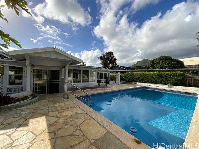 Building Photo - 1250 Ulupuni St