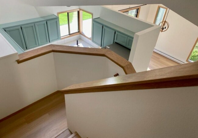 Foto del edificio - 189 Crestline Duplex