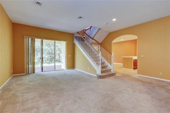 Building Photo - 5052 SE Graham Dr