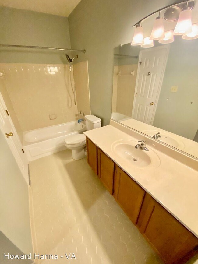 Building Photo - 2 br, 1 bath House - 300 Yarmouth Street, ...