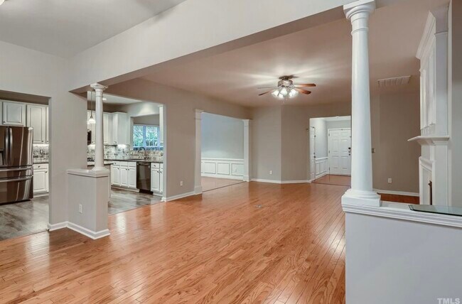 Building Photo - 3409 Great Bear Ln
