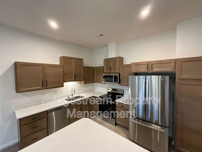 Building Photo - 1677 S Golden Clove Bnd