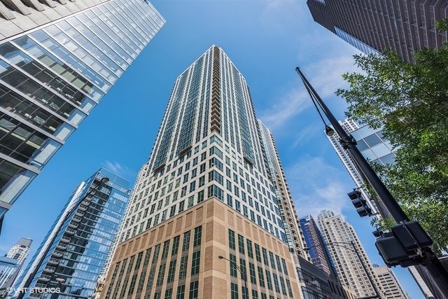 Building Photo - 2 E Erie St