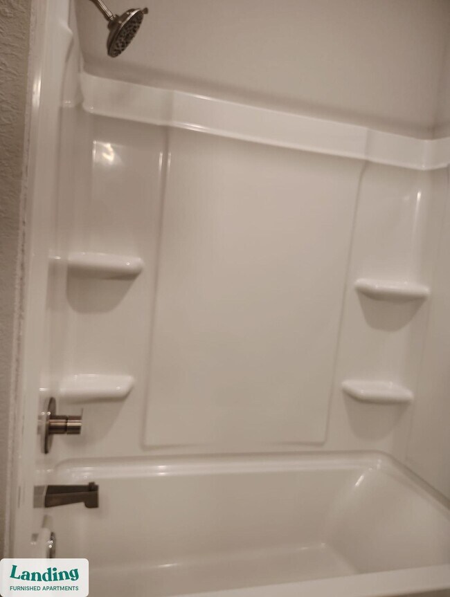 Foto del edificio - 120 NW 148th Terrace