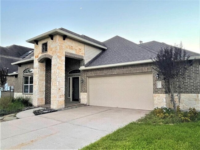 Foto del edificio - 687 Cumberland Ridge Ln