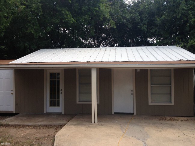 Building Photo - 138 Morrill Ave