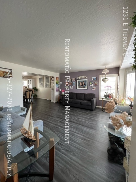 Building Photo - 1231 Tierney Cir