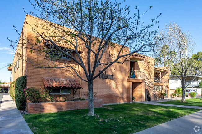 Foto del edificio - Diplomat