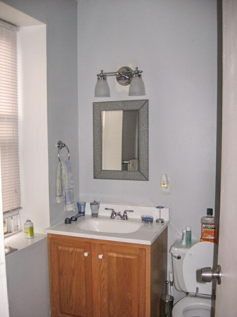 Baño - 1089 River Rd