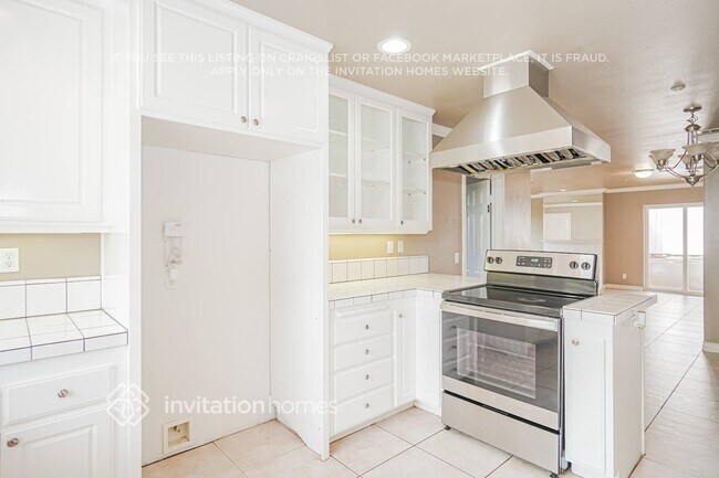 Foto del edificio - 1315 E Mission Rd