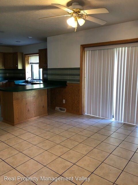 Building Photo - 4 br, 2 bath House - 224 Atlas Road