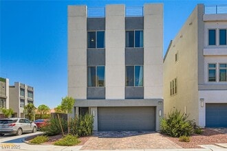 Building Photo - 7966 Mountain Lilac St