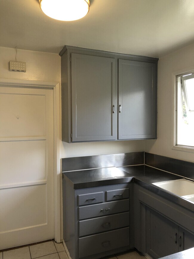 Foto del edificio - 2471 Silver Lake Blvd