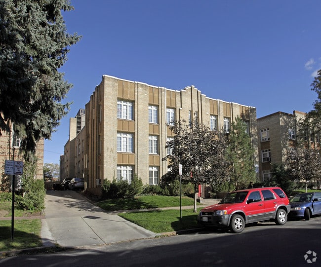 Building Photo - The Thomas Carlyle
