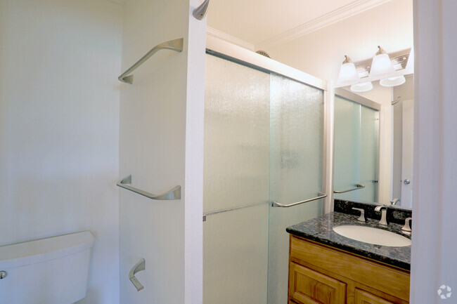 2BR,2BA Bathroom - Pamela Drive Apartments