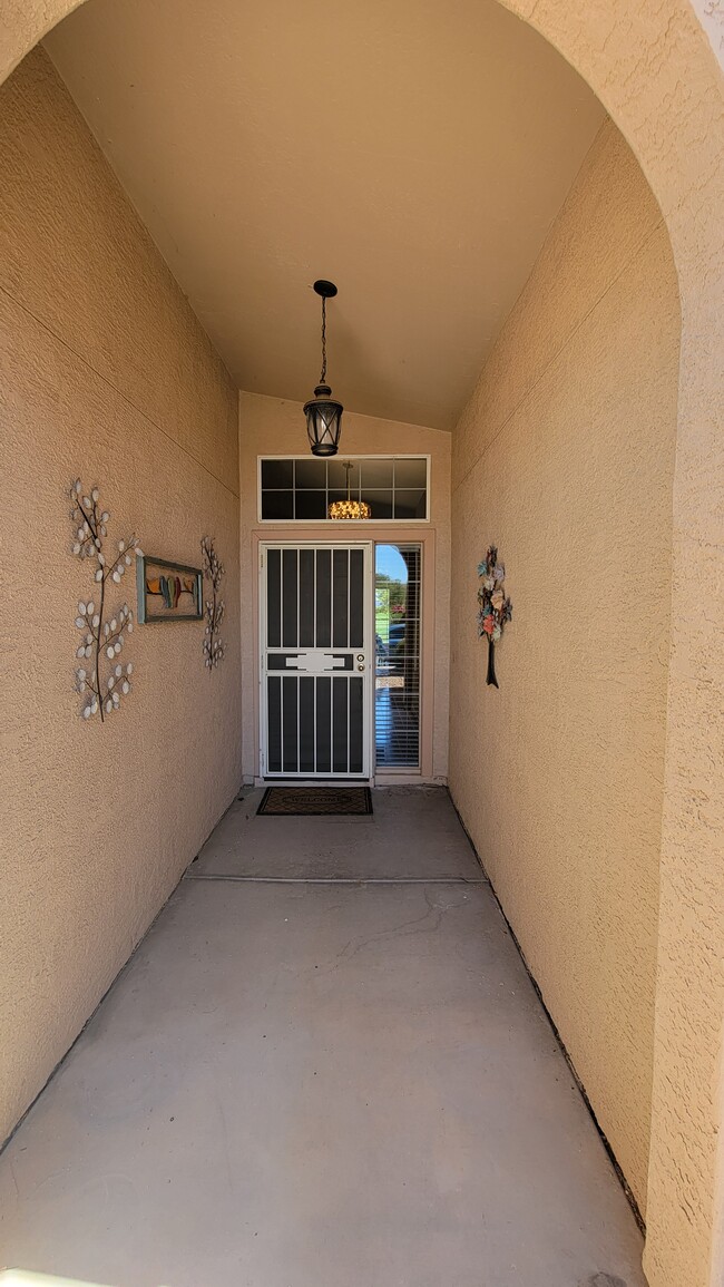Building Photo - 3991 N 150th Ln