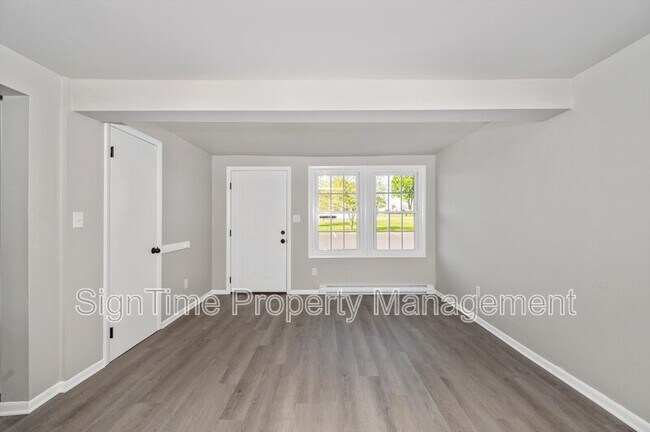 Building Photo - 15207 National Pike