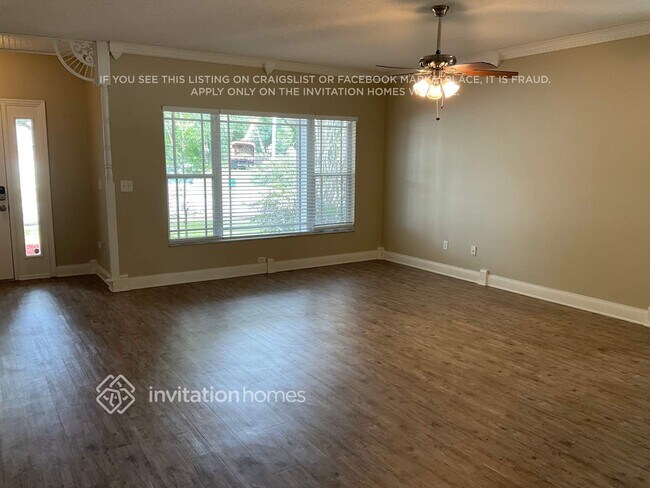 Foto del edificio - 4400 Brookstone Ct
