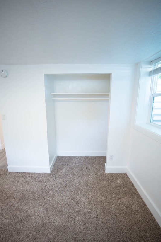 Foto del edificio - 2550 Highland Dr