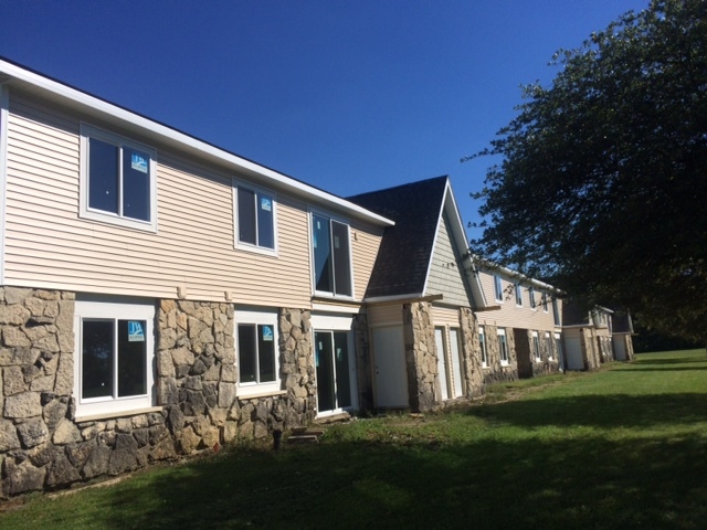 Building Photo - Stardale Apartments