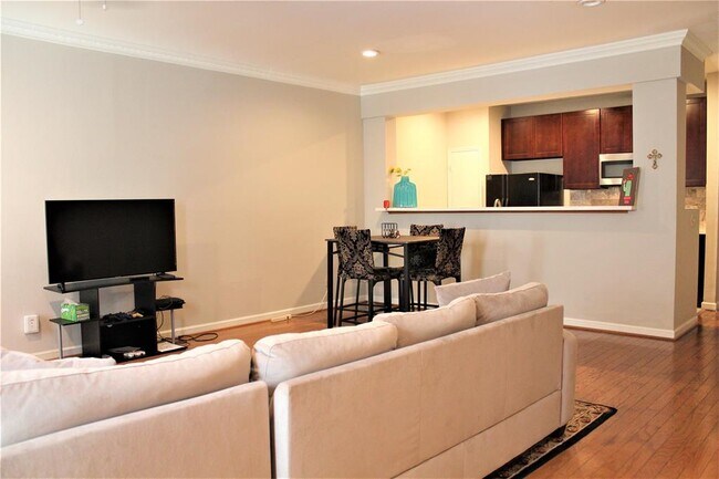 Foto del edificio - 3080 Holly Hall St