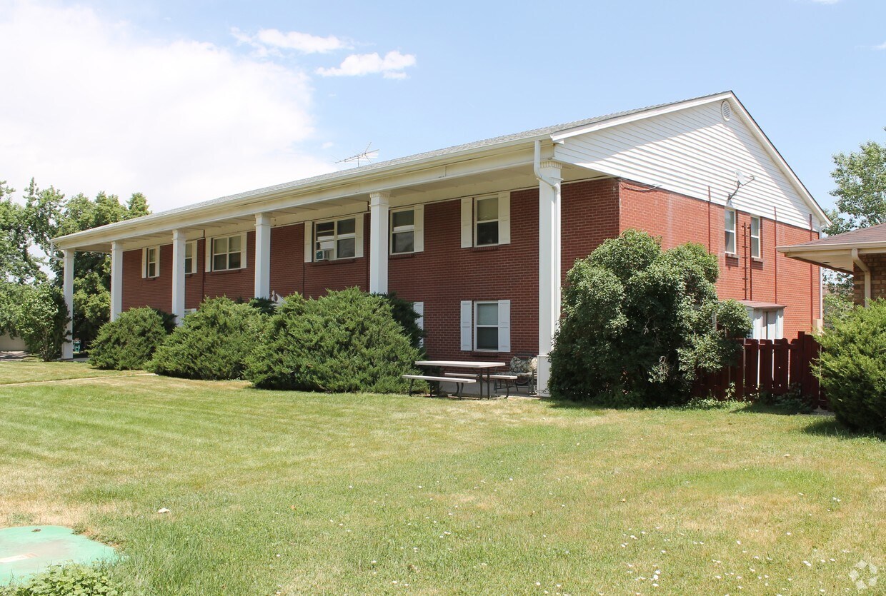 Building Photo - 1100 Hays St