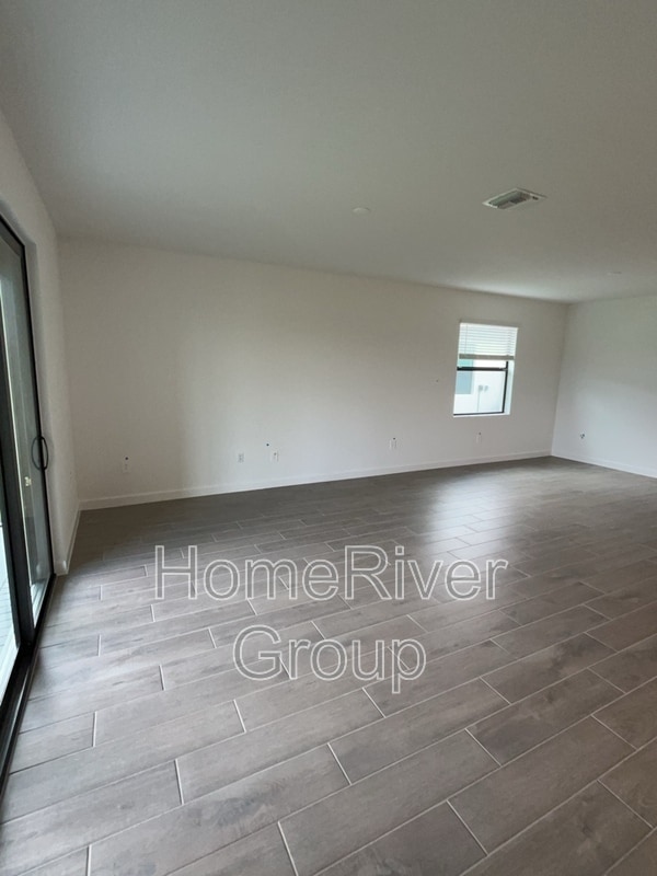 Building Photo - 14290 Winding Cedar Wy