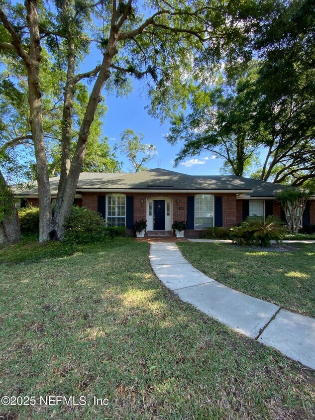 Foto principal - 1884 Plantation Oaks Dr