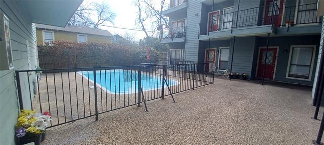 Foto del edificio - 5620 Live Oak St