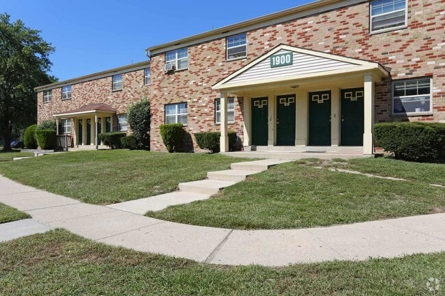 Emerald Ridge Apartments - Emerald Ridge