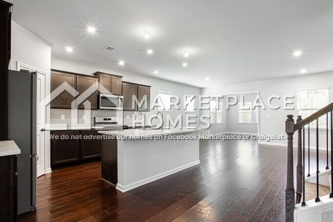 Building Photo - 1663 Br Crk Dr