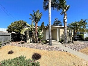 Building Photo - 232 S Evergreen Dr