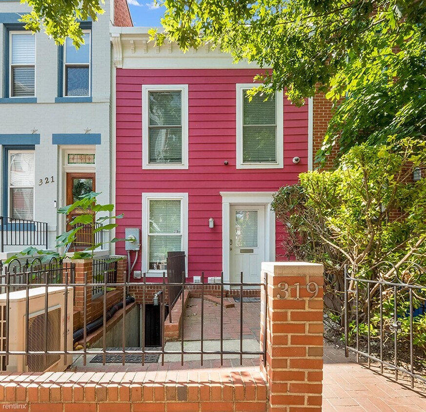 1 br, 1 bath House 319 I St Ne Brilliant... House Rental in