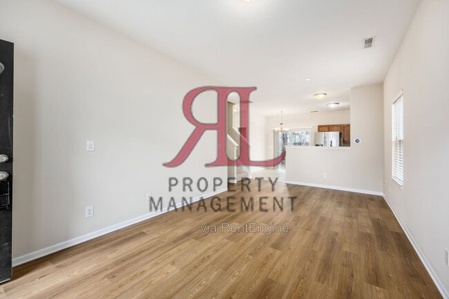 Building Photo - 1273 Grove Dr
