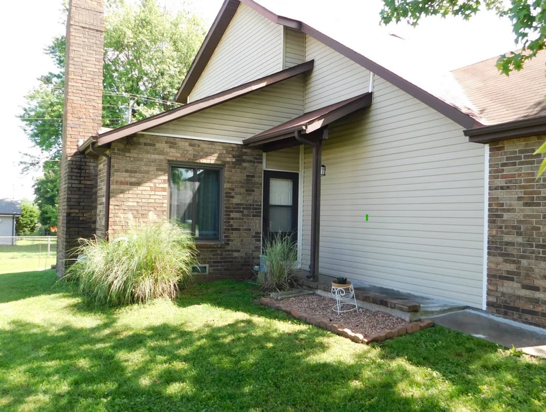 Primary Photo - Duplex for rent, 2 bedroom, 2 bathroom. 2 ...