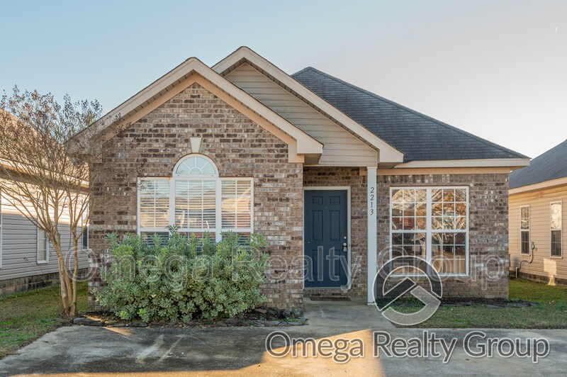 Primary Photo - 2213 Starlight Dr