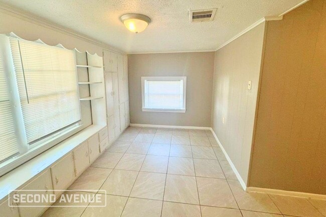 Foto del edificio - 501 18th Ave N