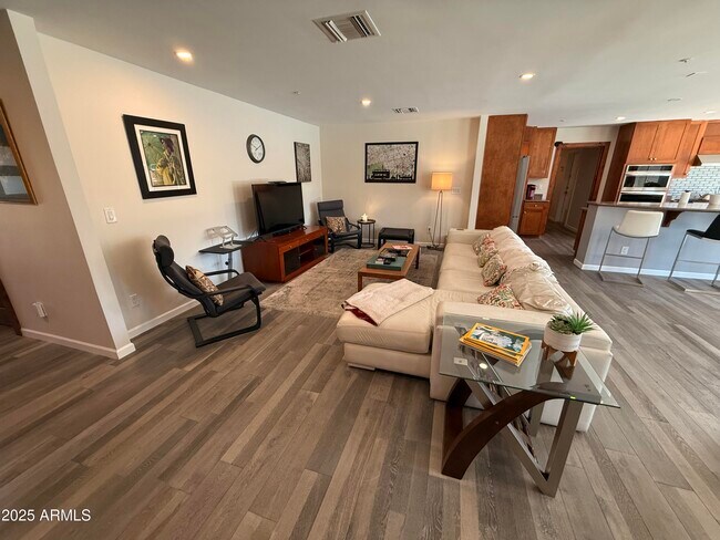 Foto del edificio - 8361 E Vía De Encanto