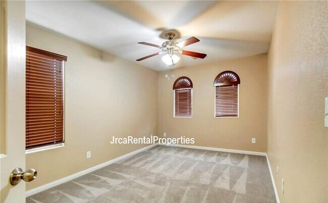 Foto del edificio - 9019 Winchester Ridge St