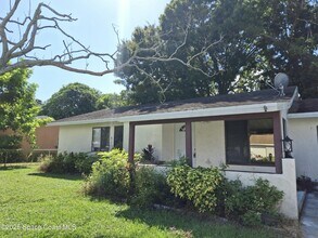 Building Photo - 150 Osceola Ave