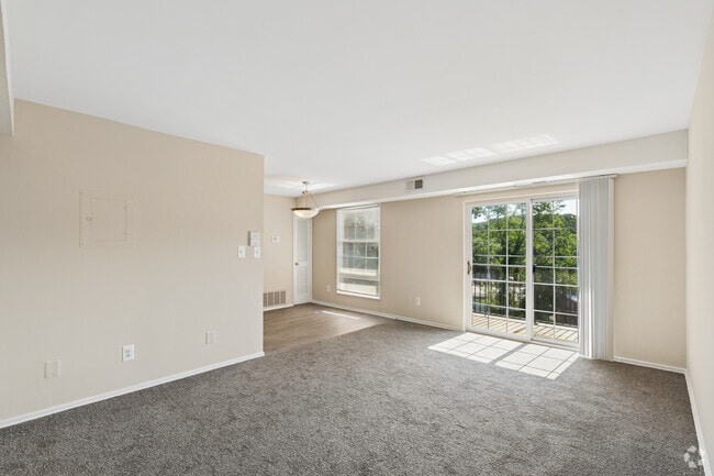 Interior Photo - Park Naylor
