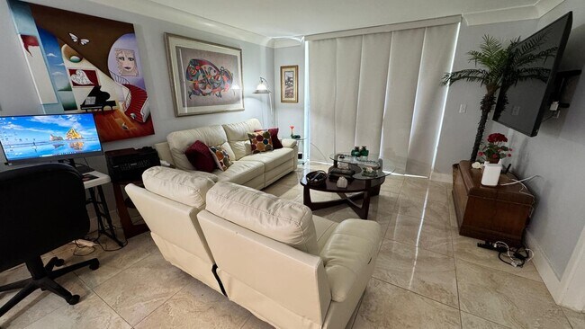 Foto del edificio - 4502 N Federal Hwy