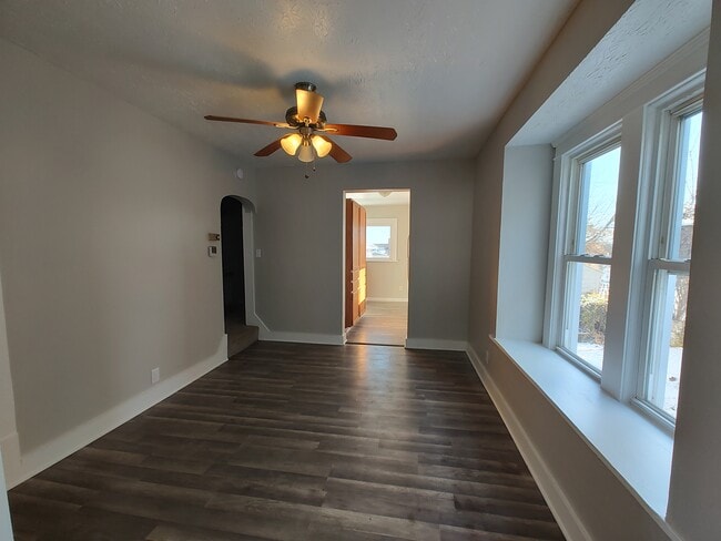 Foto del edificio - 145 21st St NW